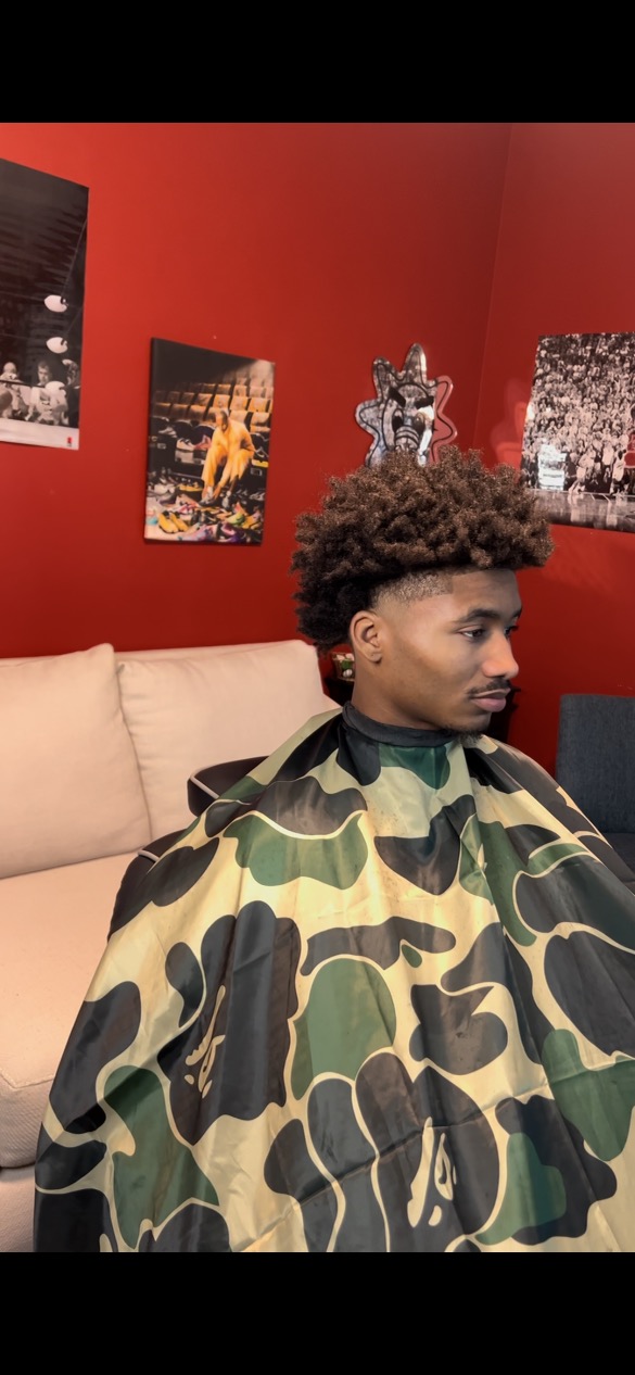Precision line-up and edge work — Douglas County barber